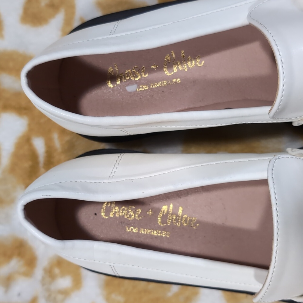 Chase and Chole White Loafers with Gold Chain Detail - Picture 2 of 7